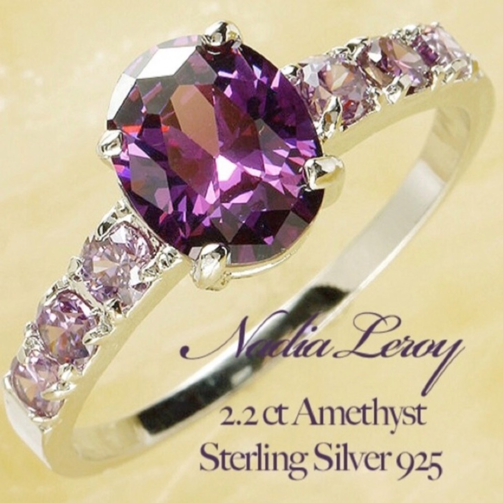 💜Amethyst & Crystals 3,2 ctw Ring💜